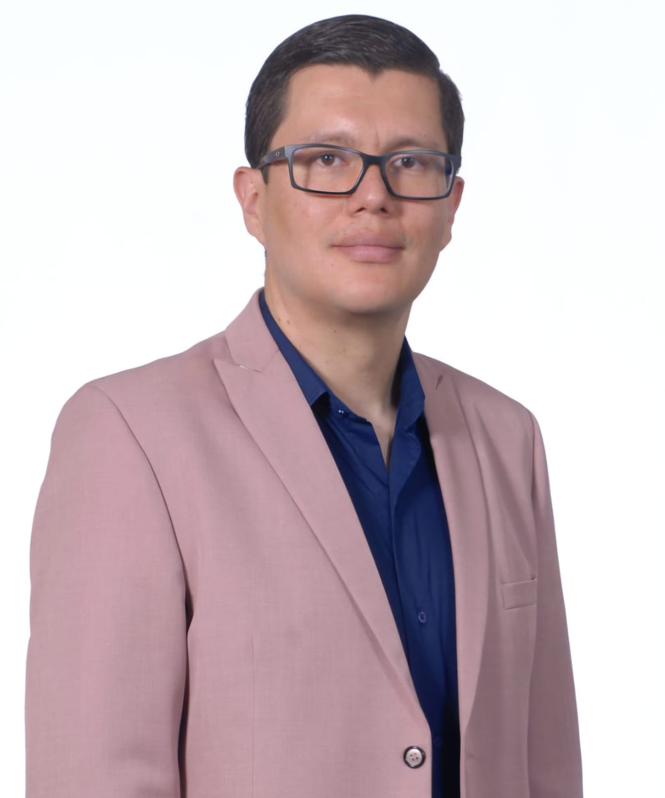 Gustavo Quiros